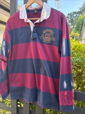 Guinness men’s  Rugby jersey Shirt in Burgundy and Navy with White Collar